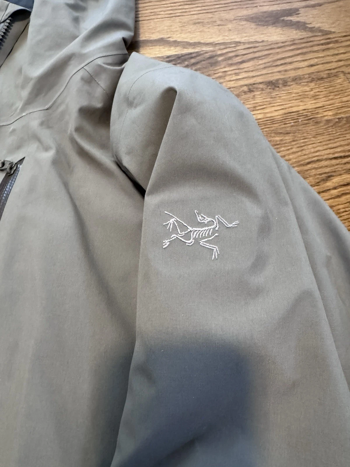 Arc'teryx Radsten Parka Men's Insulated Gore-Tex Hooded Gray Jacket Size M image 2