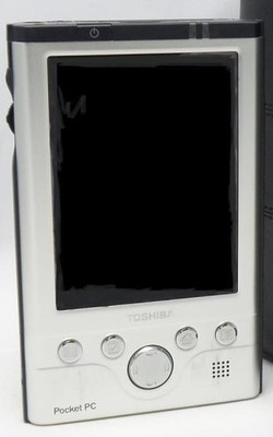 Toshiba Handheld E750 Pocket PC - Color Display - Win Mobile 2003 (PD750U-0001Q)