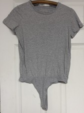 Calvin Klein Jeans Bodysuit Womens S Grey Short Sleeve Thong Style Stretch EUC