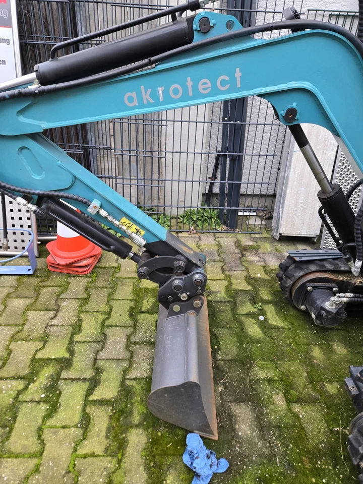 Bagger - Bild 3 von 4