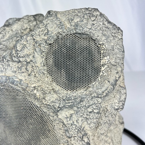 Niles RS5, High Performance Rock Loud Light Gray Speaker, 5-in. 2-way 10x9x8 - Picture 9 of 13