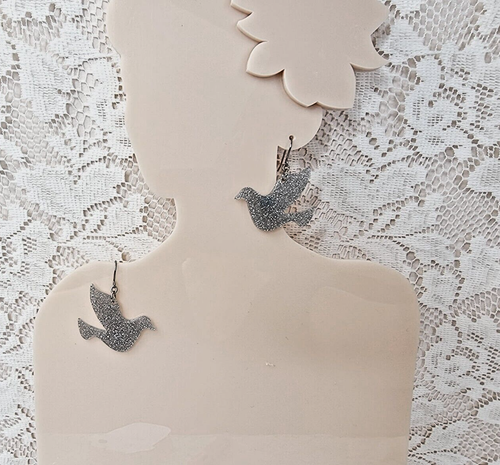 Erstwilder Dove Glitter Resin Drop Earrings Silver - Bild 7 von 9