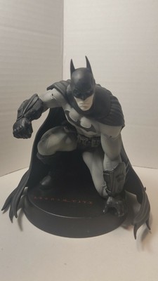 batman arkham city statue