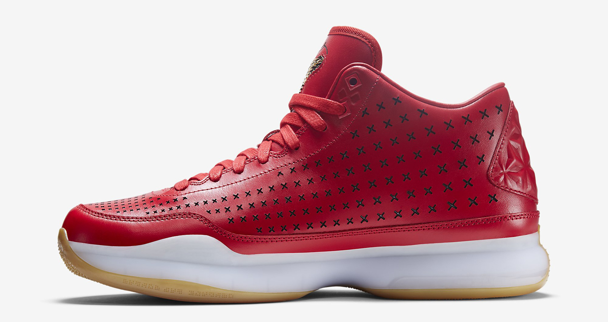 Size 8 - Nike Kobe 10 EXT University 