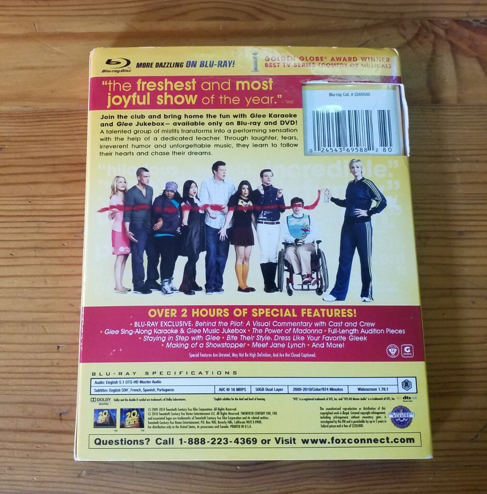 Glee - Complete First Season One on Blu-Ray (4 Disc Set) w/ OOP