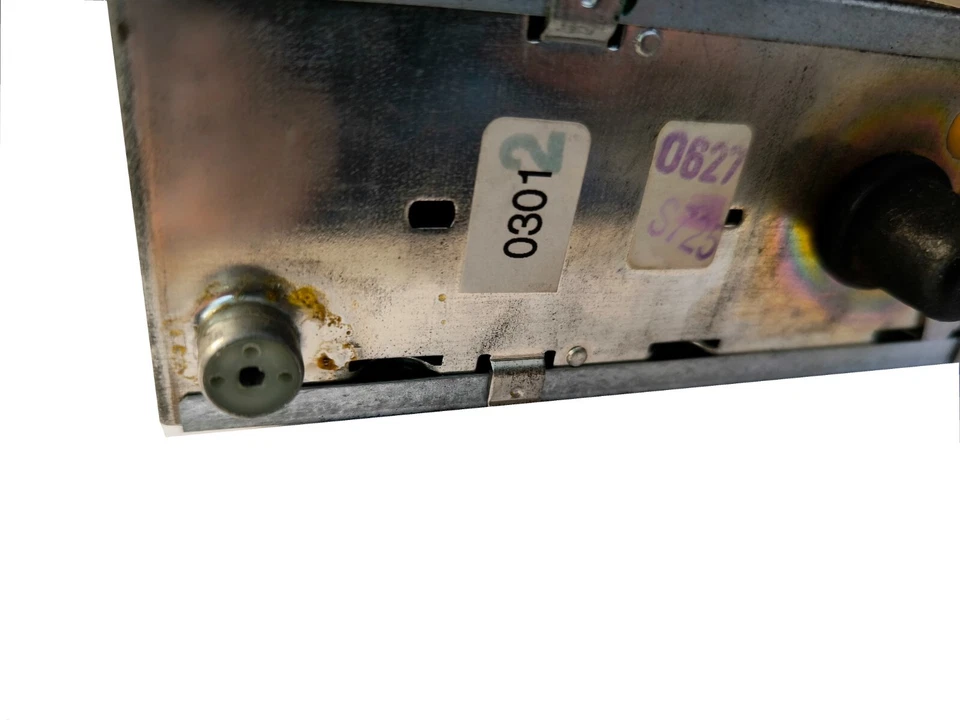 Original Audi Gamma CC mit Bluetooth AUX + FSE Radio Delta Beta Breit 220 mm - Bild 3 von 3