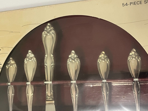 Antyk Wm. A. Rogers 1949 Old South ll / 54-częściowy posrebrzany zestaw (ZAPIECZĘTOWANY) - Zdjęcie 15 z 24