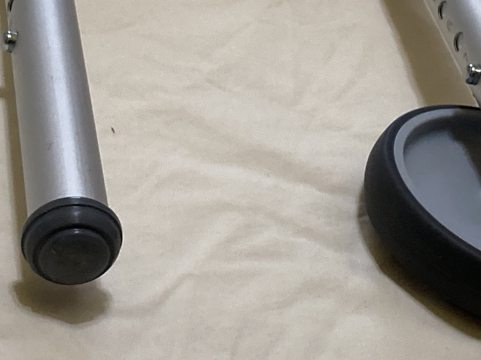 Invacare DualRelease 6291 series Walker 5'' Fixed Wheel Model G591