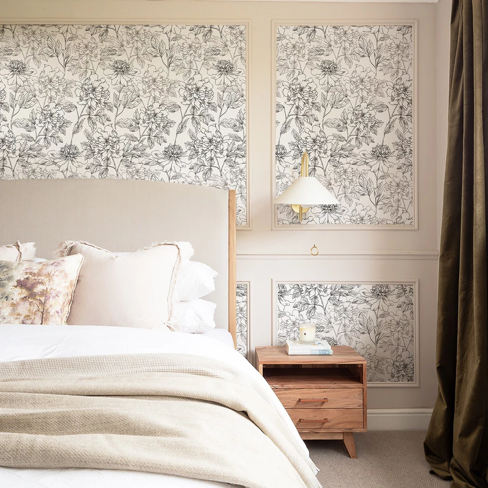 Simon&Siff Black and White Floral Wallpaper Removable Peel and Stick Wallpaper - Image 3 of 4