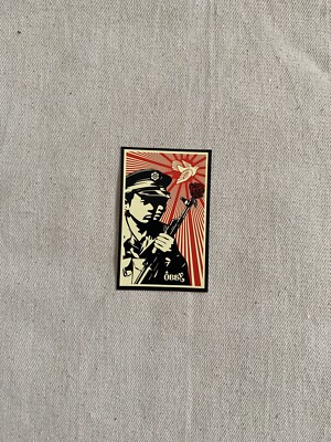 Shepard Fairey Obey riesiger Soldat Blumenpistole Aufkleber