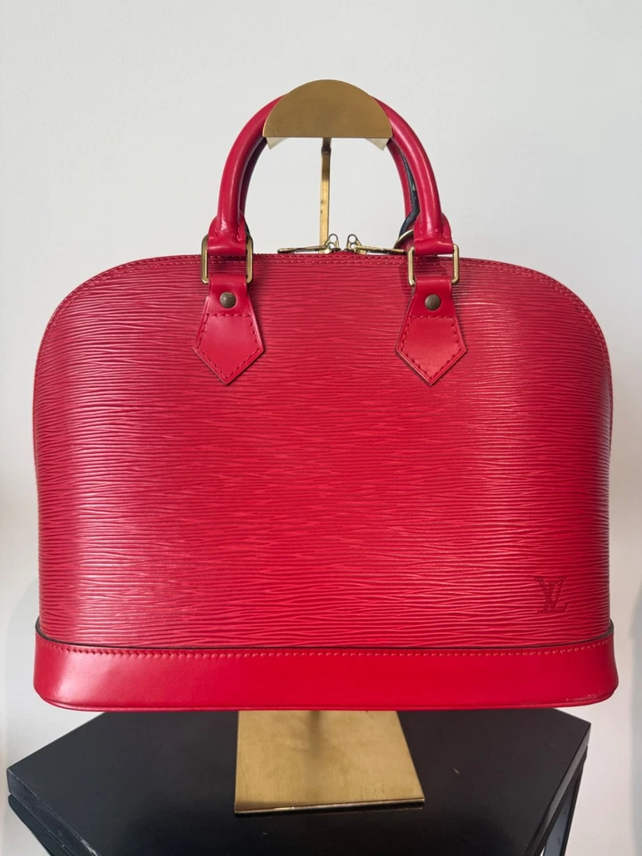 Louis Vuitton Alma, foto 1 de 5