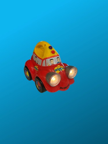 2004 THE WIGGLES Big Red Car Flashlight Toy- LIGHTS And MUSIC WORK