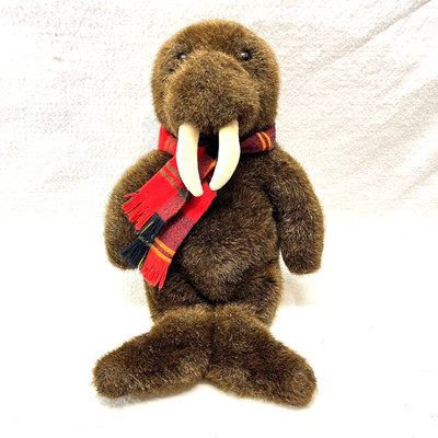 Vintage Wendell The Walrus Plush - Red Plaid Scarf Russ Berrie Soft