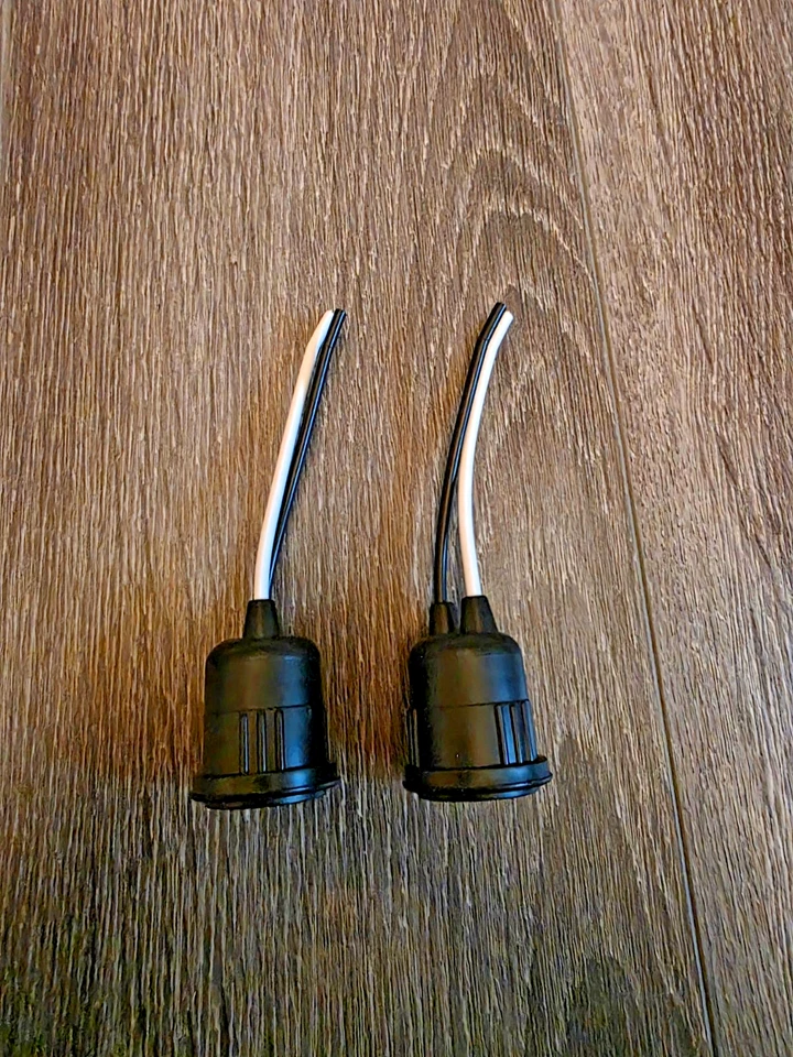 12pcs Lamp Base Waterproof Black Pigtail Lamp Holder Socket 250V 6A 12 E27 - Image 3 of 4