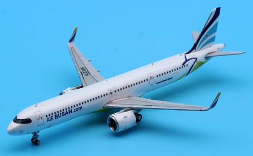 JC Wings 1:400 Air Busan Airbus A321 Diecast Aircraft Jet Model HL8366 - Picture 7 of 13
