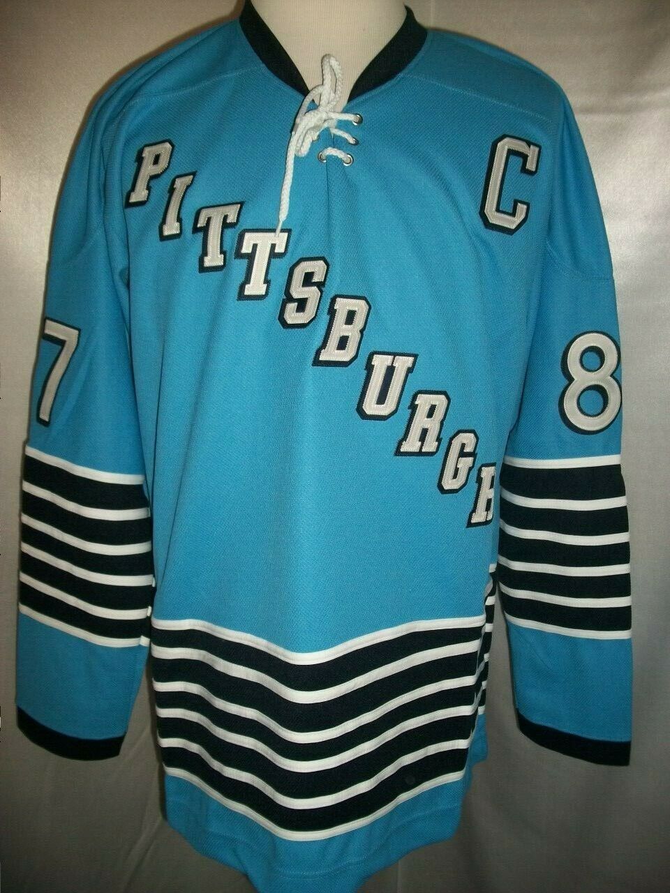 Sidney Crosby Pittsburgh Penguins Mitchell & Ness 2008/09 Captain Patch  Blue Line Player Jersey - Black