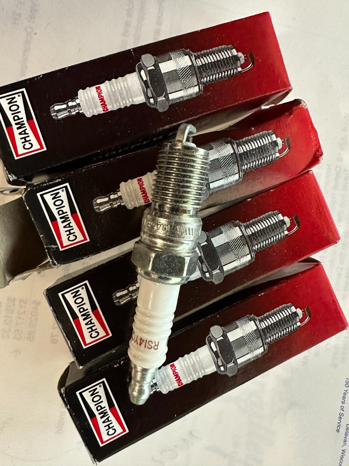 RS15LYC Champion Copper Plus Spark Plugs 2