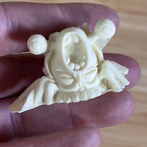Bandai 1986 SD Horror World The Thing Upside Down Crab (Tan) - Vintage Keshigomu