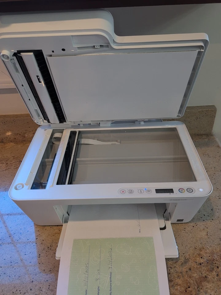 Impresora todo en uno de inyección de tinta color HP DeskJet 4133e, incluye tinta de color caja abierta Foto 4 de 4