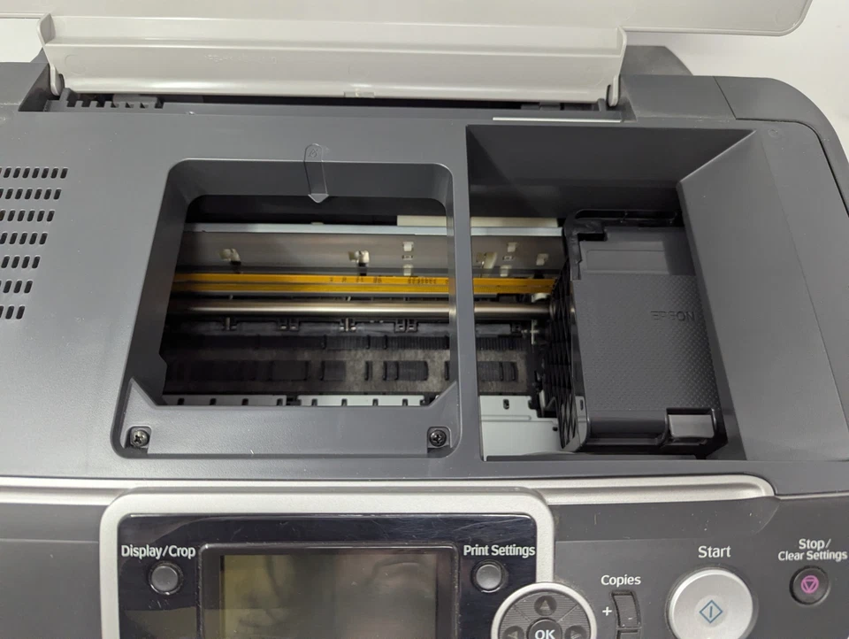 Epson Ultra Hi-Definition R380 Photo Printer - Image 3 of 4