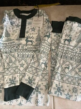 Hearth & Hand Holiday 2pc Christmas Pajamas Set, Green pajama Size XS