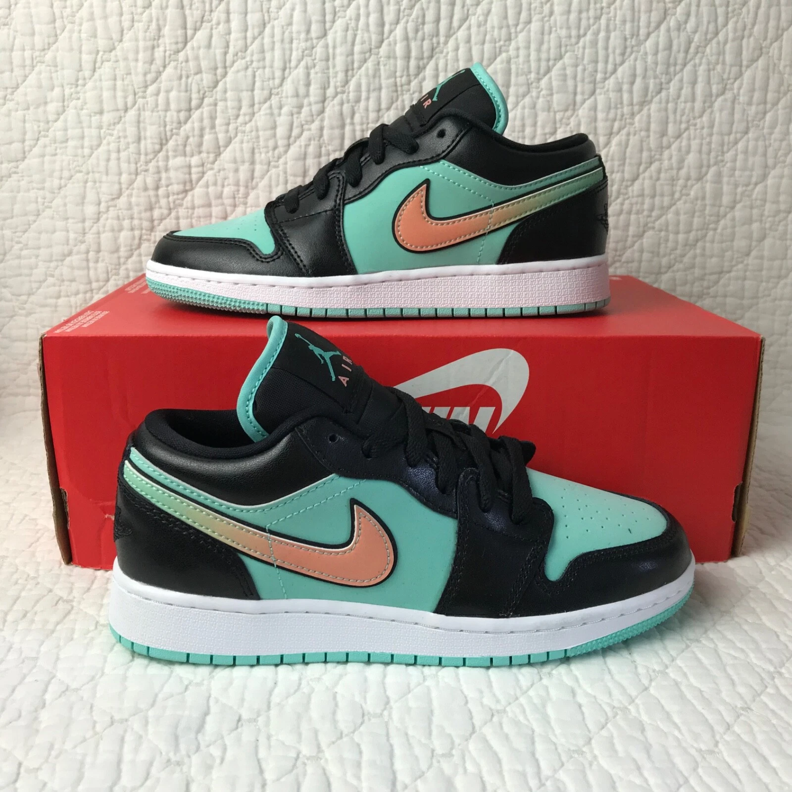 Scarpe Nike Air Jordan 1 Low SE (GS) giovani taglia 4Y Tropical Twist CV9844 301