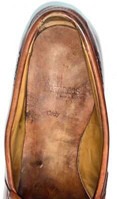 Allen Edmonds Men display picture 3