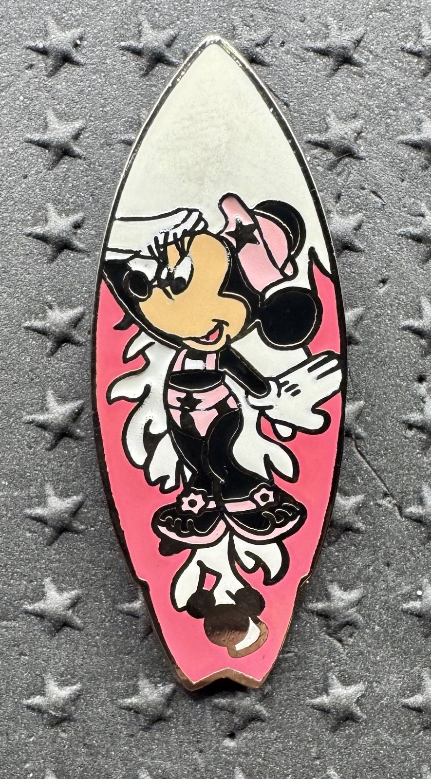 Disney Pin Hidden Mickey 2005 Mistery Pin DLR CLS Surfboard Minnie Mouse