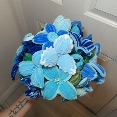 Handmade Blue & White Pipe Cleaner (Chenille Stem) Artificial Flower Bouquet