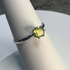 1ct Peridot Solitaire Ring - August Birthstone 
