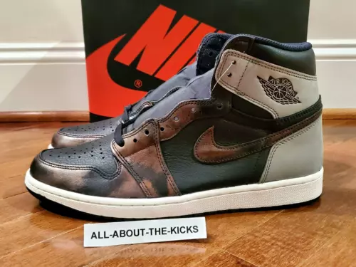 NIKE AIR JORDAN 1 HIGH OG PATINA BLACK ARMY MINT 555088-033 SIZE 11.5 - 4 3