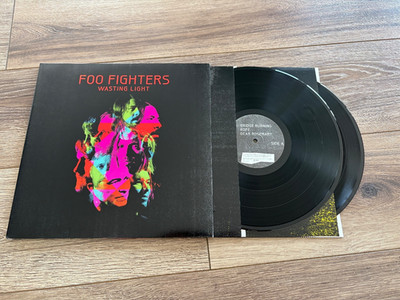 Foo Fighters - Wasting Light- 45RPM Pressing- 2xLP- Rock- Dave Grohl