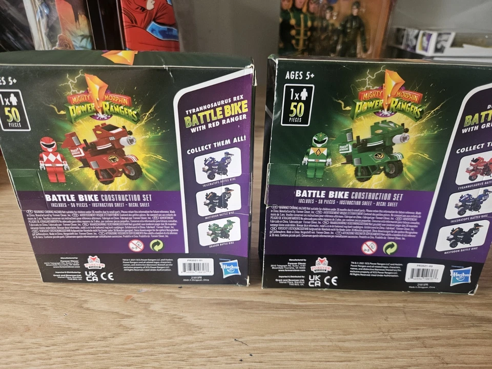 LOT OF 2 Red And Green Mighty Morphin Power Rangers & Battle Bike - image 2 of 3