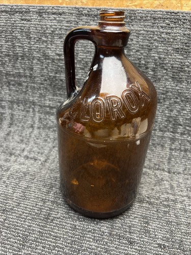 Vintage Amber Glass Clorox Bottle Jug Embossed Half Gallon 64oz With Lid - Picture 2 of 6