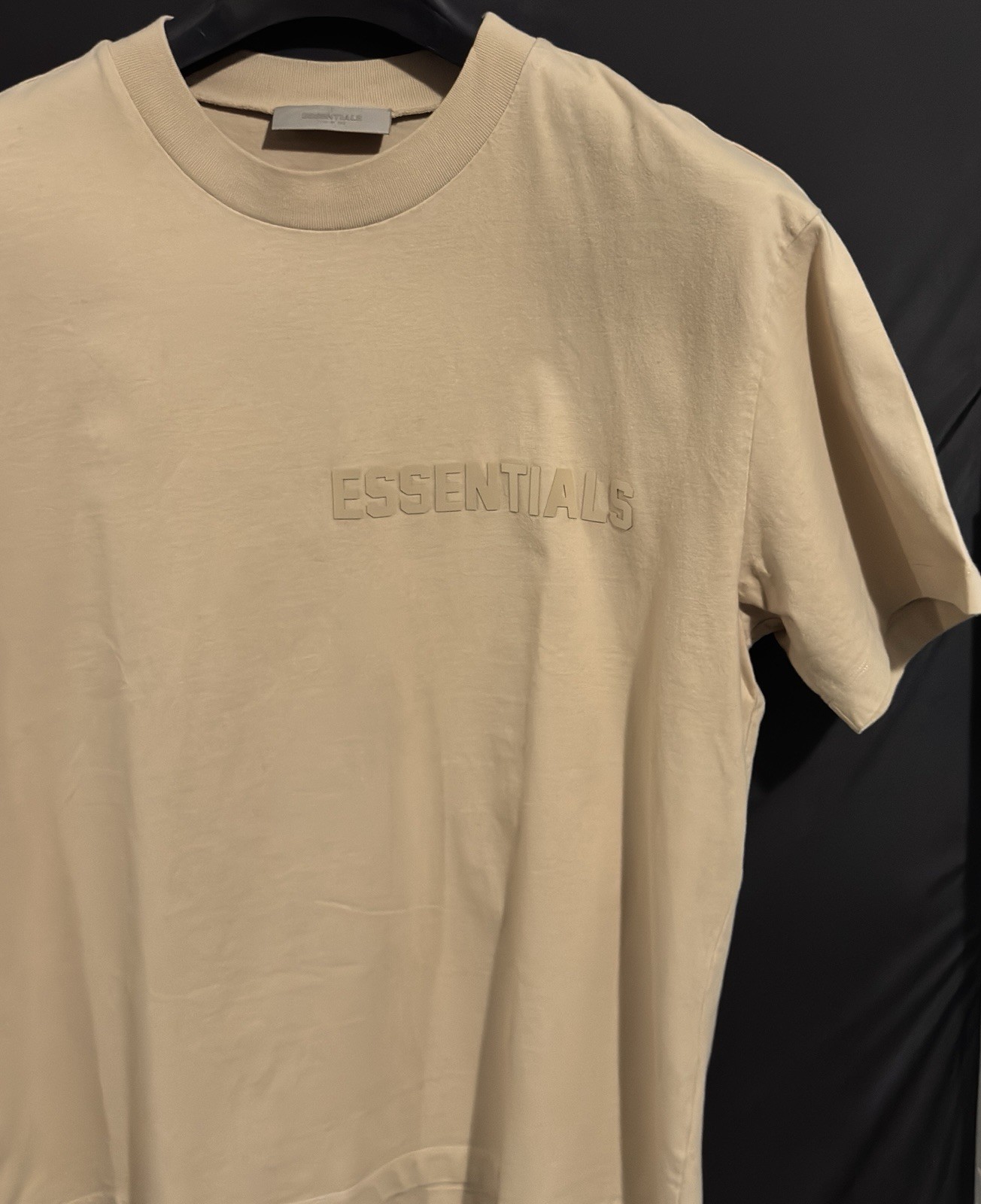 Size XL - Fear of God Essentials T-shirt SS23 Sand thumbnail 3
