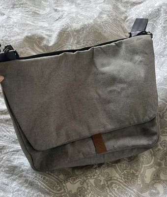 Wickeltasche Joolz Geo grau für Kinderwagen