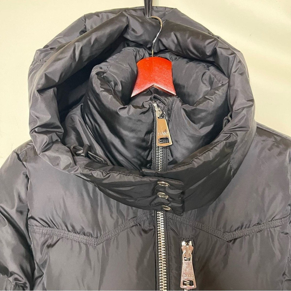 サム・ニューヨーク☆MATTE JETSET☆ブラック系 SAM New York Jetset Puffer Jacket in Black Womens Size Small
