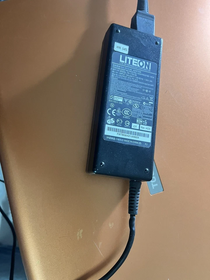 Toshiba - Satellite P100-211 Completo ,Da Riparare Leggi Sotto - Immagine 4 di 4