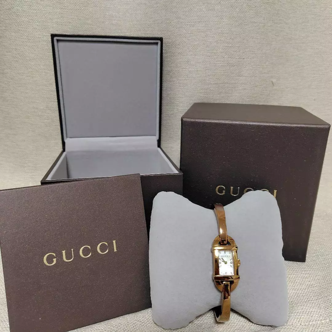 Montre Gucci Modèle Numéro 6800L Or Femme Avec Boîte Montre Femme