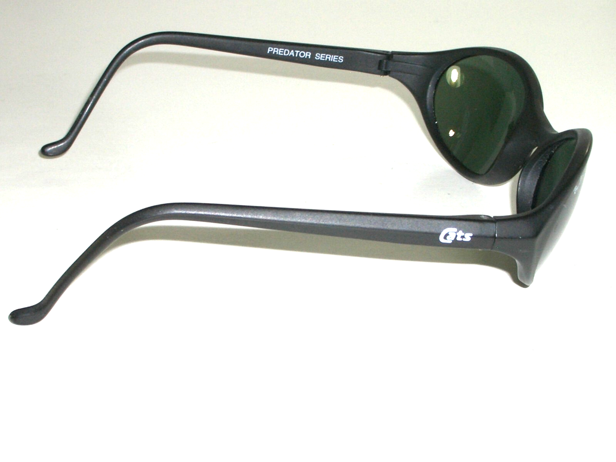 VINTAGE B&L RAY BAN MATTE BLACK G15 UV PS6 PREDATOR SERIES CATS
