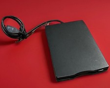 TEAC 3.5" External Floppy Disk Drive USB Unit Model FD-05PUW Genuine OEM