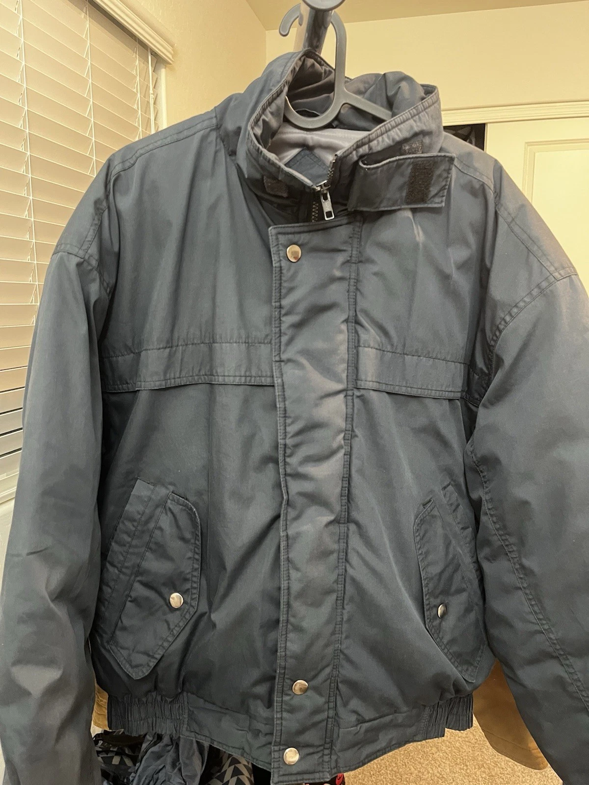 Towncraft Insulated Jacket Men’s Medium Black Quilted Lined Winter Coat