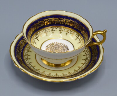Paragon Double Warrant Cobalt Blue and Gold Bone China Teacup & Saucer