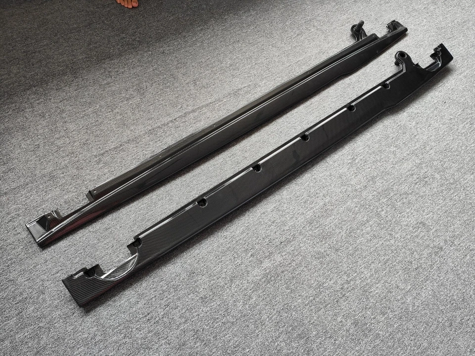 Faldas laterales de fibra de carbono real falda lateral cubierta labial para Bentley Continental GT Foto 3 de 4