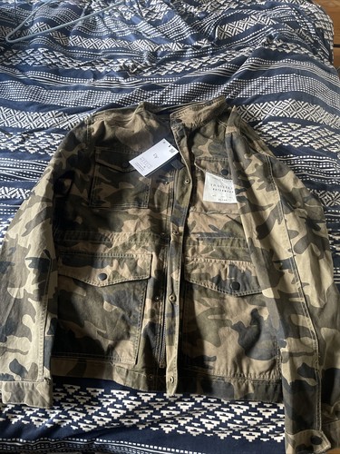 Mens XL Denim \u0026 Flower Camo jacket 