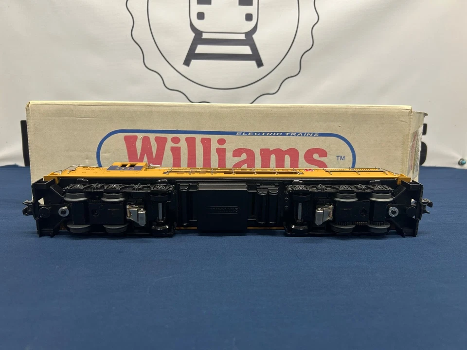 Williams Virginian #2322 FM Trainmaster Diesel Engine w/ True Blast 2 GMFRT-3 - Image 4 of 4