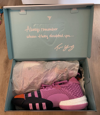 NIB Adidas Trae Young 2 Stratosphere Size 11