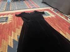 Carole Little Velvet Black Short Sleeve Dress Size 14 NICE Vintage