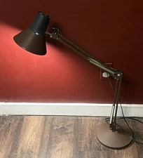 LUXO LMX-I ARTICULATING ARM ARCHITECT DRAFTING DESK LAMP WEIGHT BASE PIXAR READ