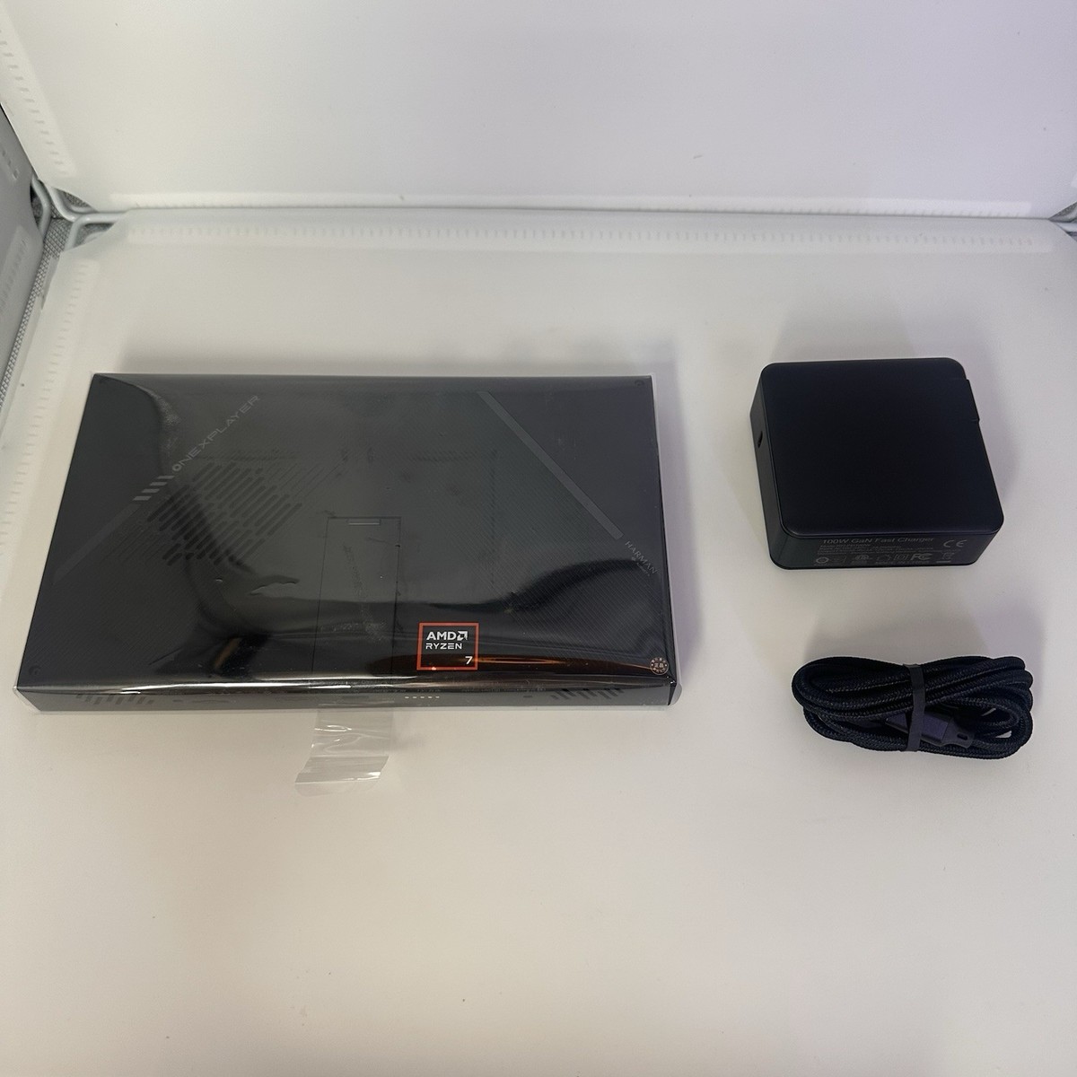 ONEXPLAYER X1 Mini AMD Ryzen 7 8840U, 2TB SSD, 32GB RAM | eBay